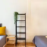 Spacious Family Apartment At Mauerpark Plus Selfcheckin