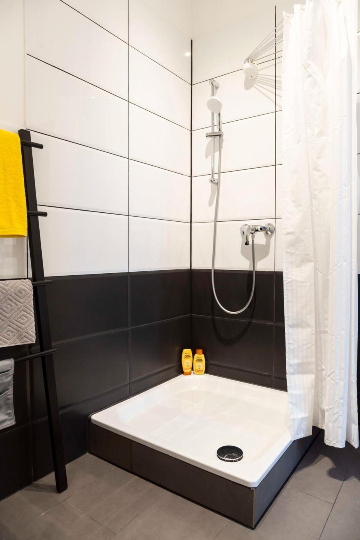 Apartamento Spacious Family At Mauerpark Selfcheckin Berlim