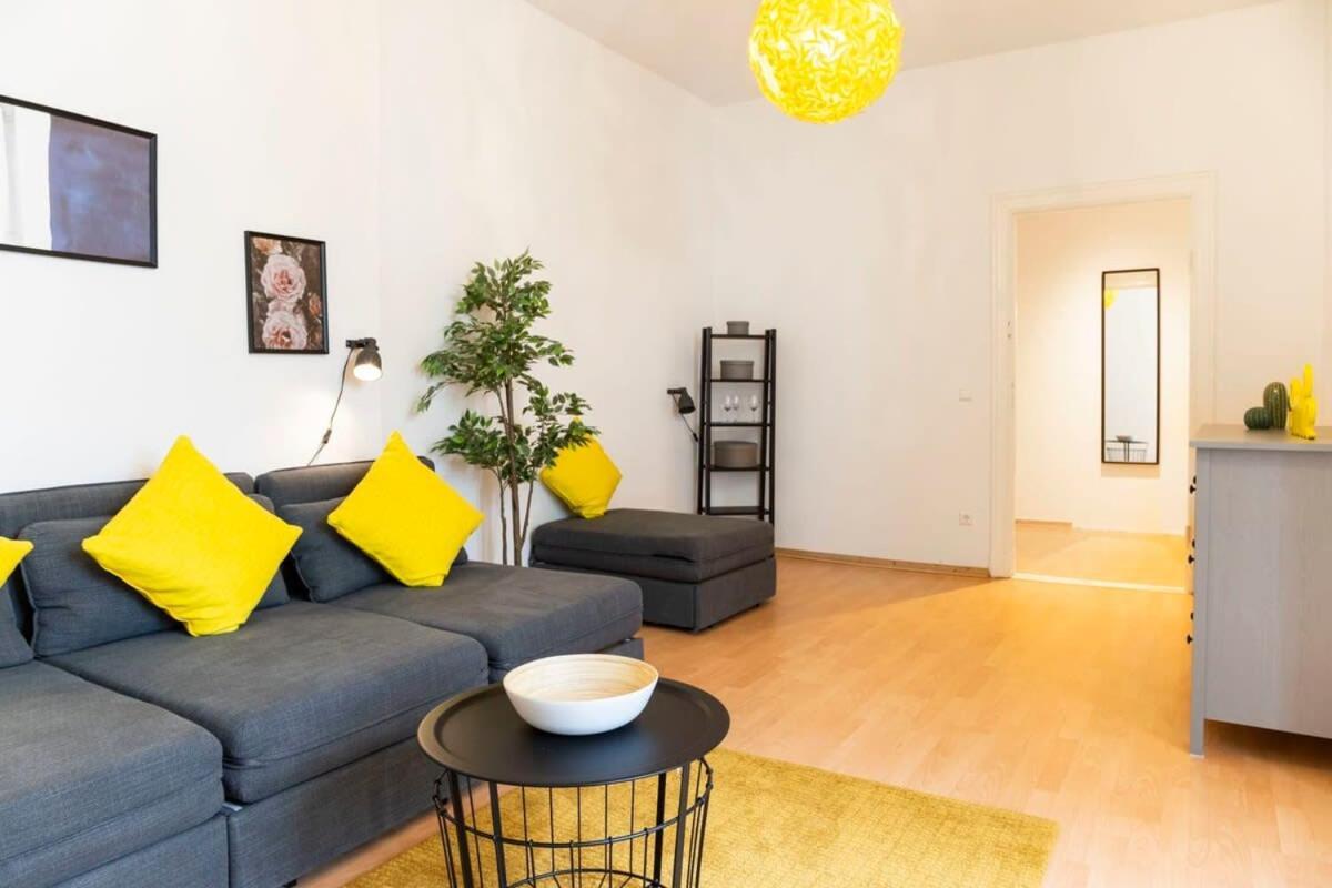Apartamento Spacious Family At Mauerpark Selfcheckin Berlim